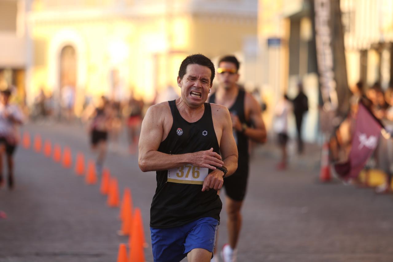 $!Geoffrey Kenisi y Anahí Rivera conquistan fiesta atlética de 11 aniversario de Imdem