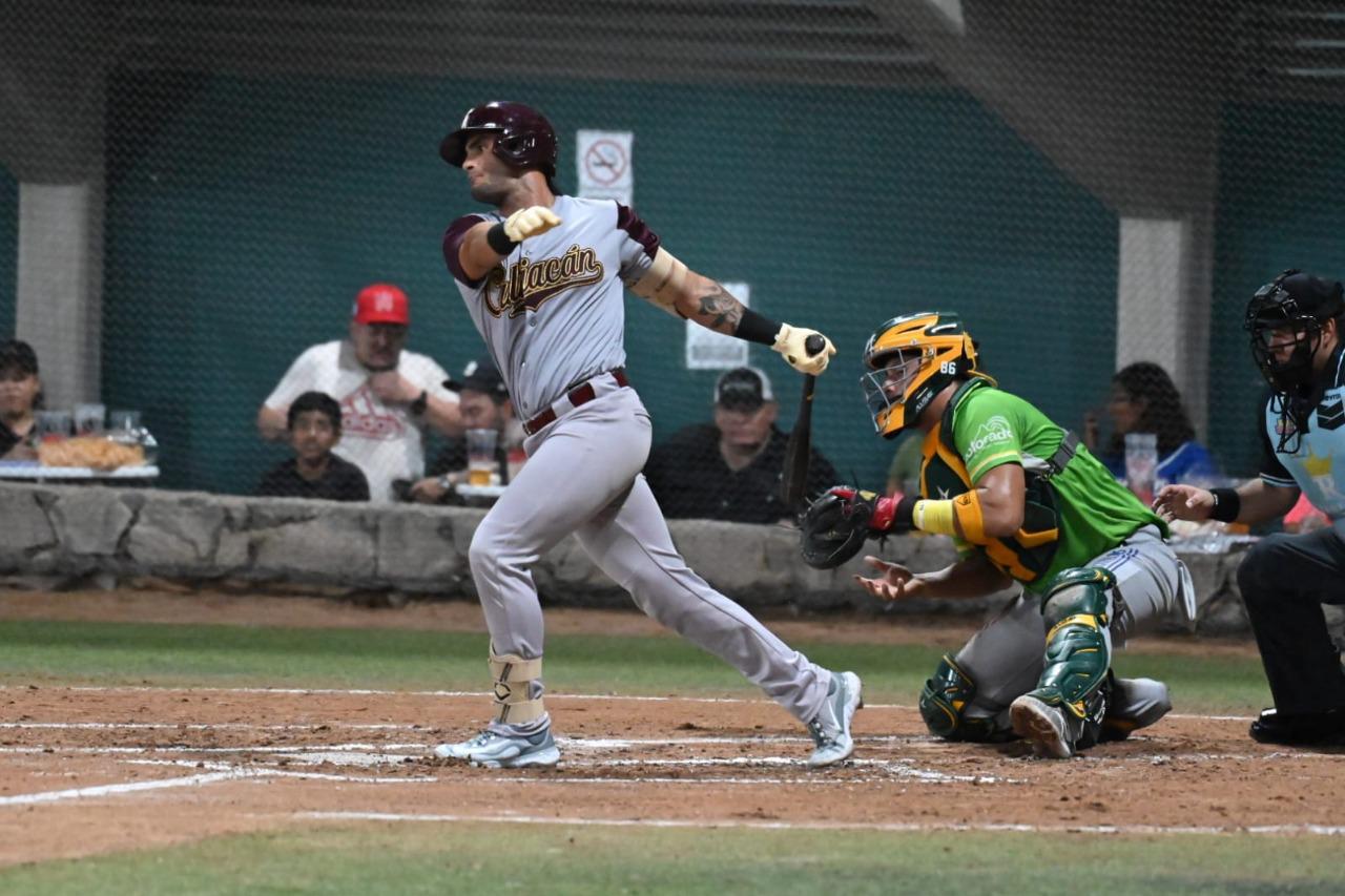 $!Cañeros de Los Mochis supera a Tomateros de Culiacán, en el inicio de la Baja Series 2025