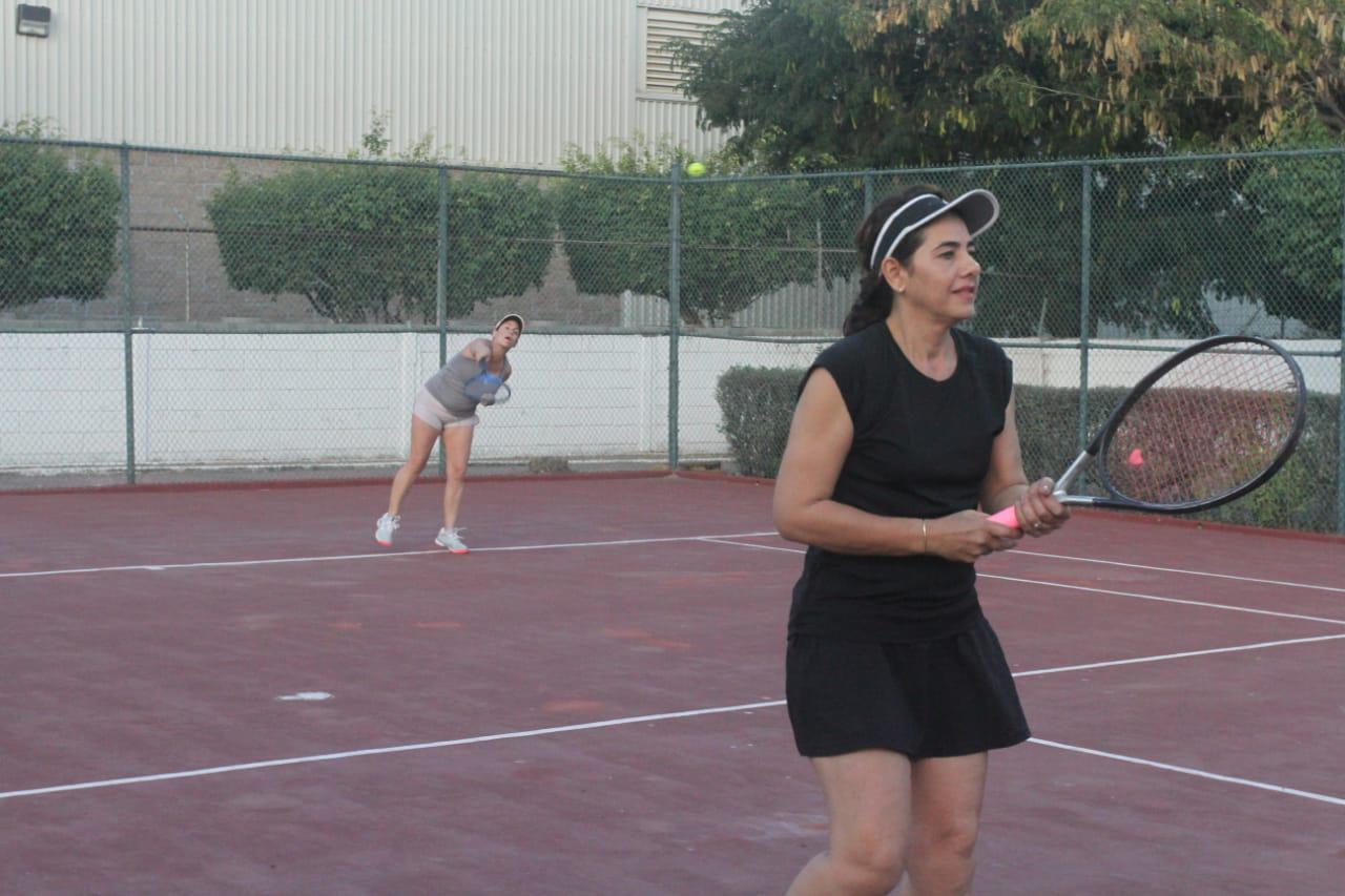 $!Norma Lugo y Anette Márquez se imponen en Torneo de Tenis de la Primavera
