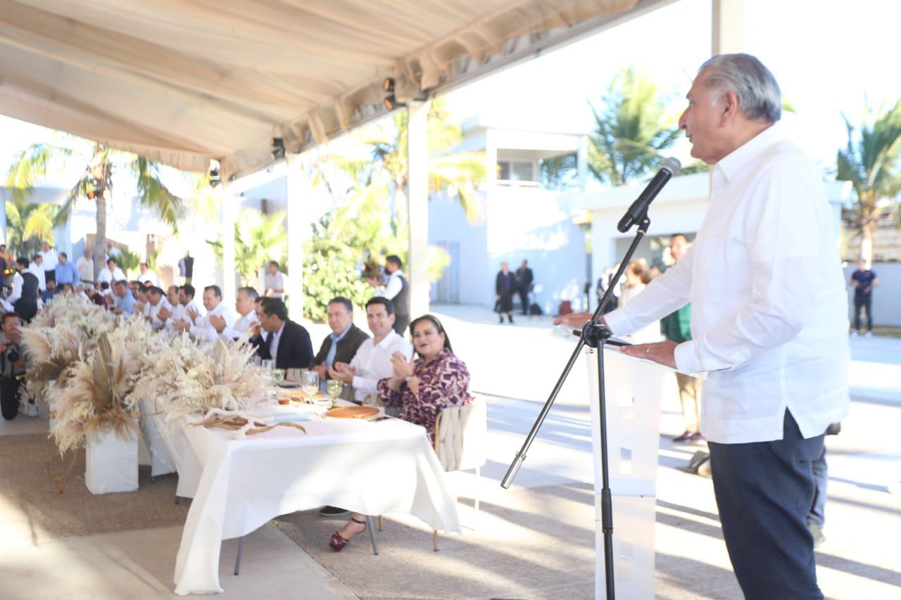 $!Encabeza Secretario de Gobernación celebración de 105 aniversario de la Concanaco Servytur, en Mazatlán