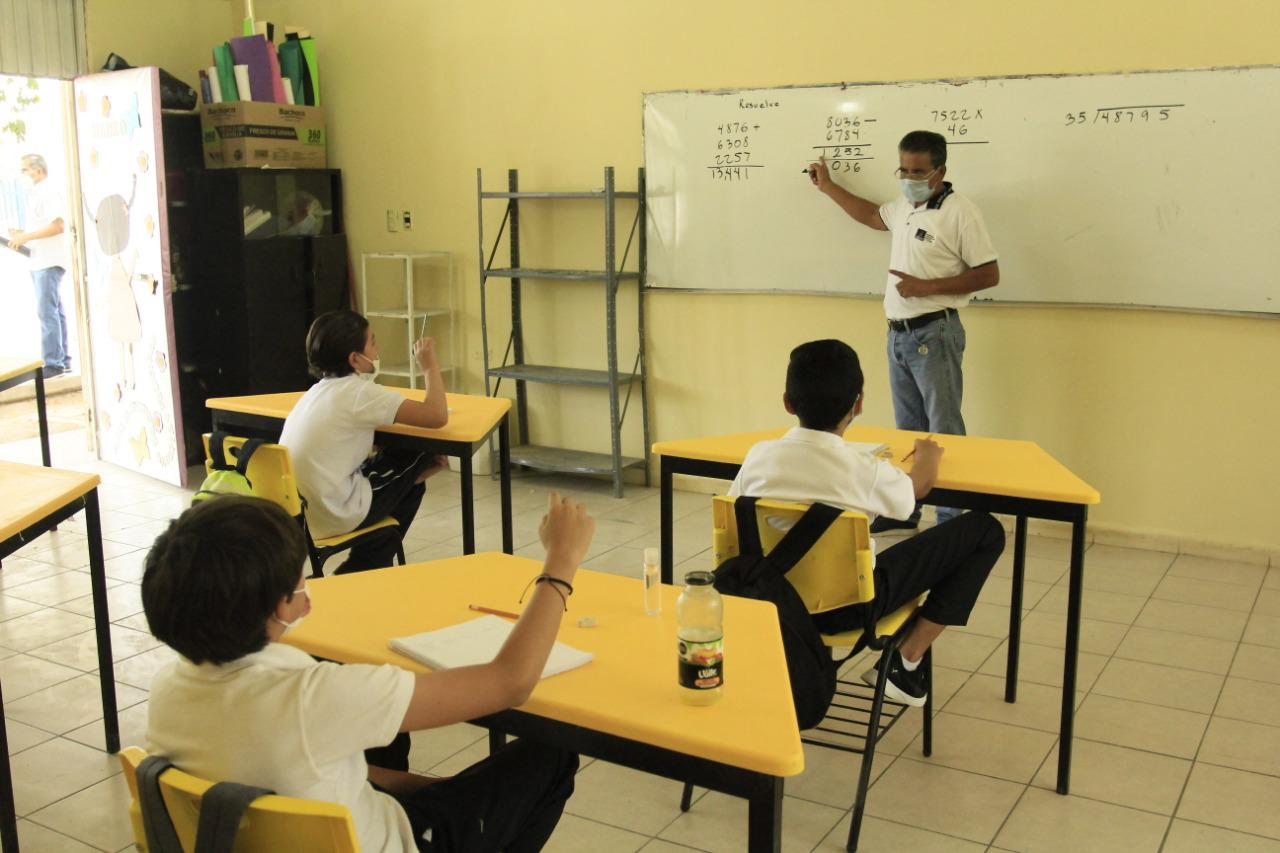 $!Escuelas de Culiacán se adaptan a la estrategia de Centros Comunitarios de Aprendizaje