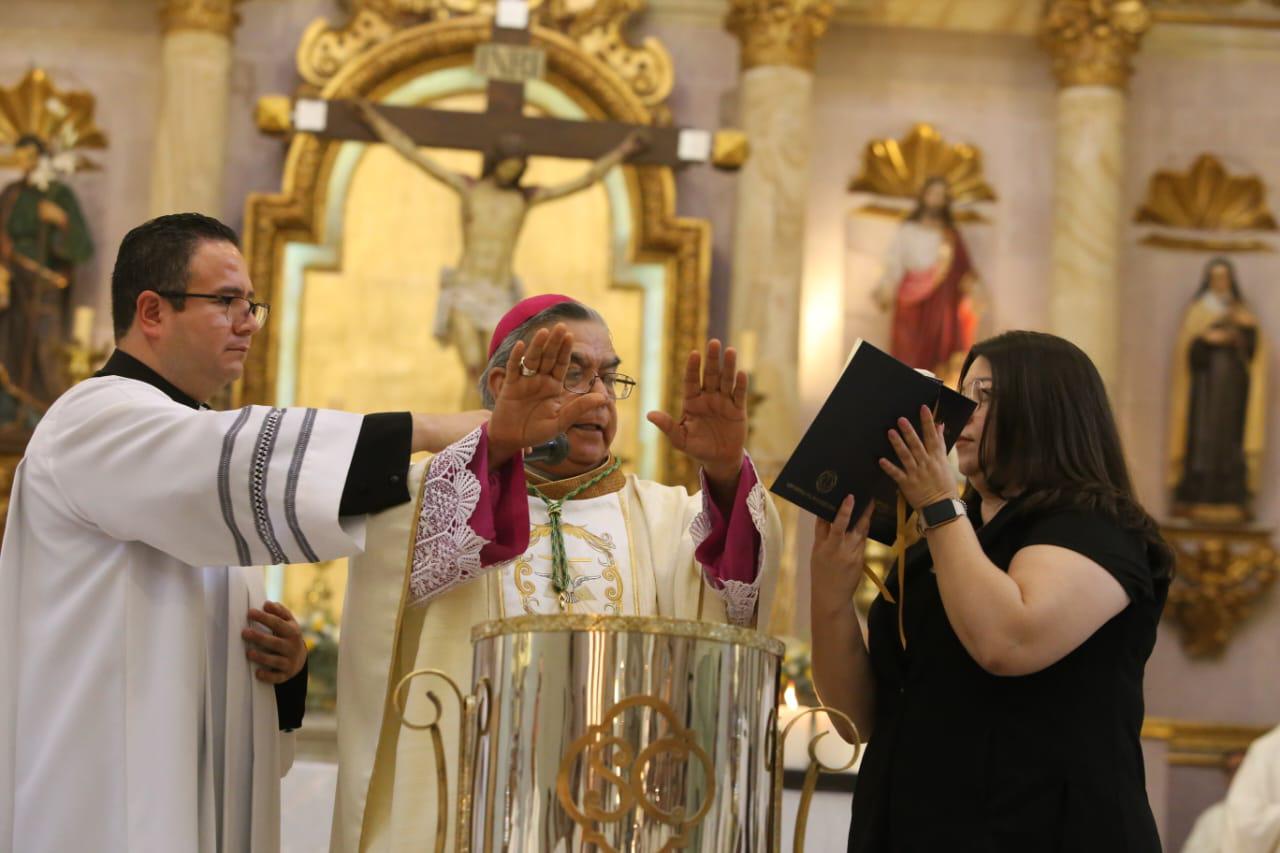 $!Llama Obispo de Culiacán a sacerdotes a servir con fidelidad y cercanía durante la Misa Crismal