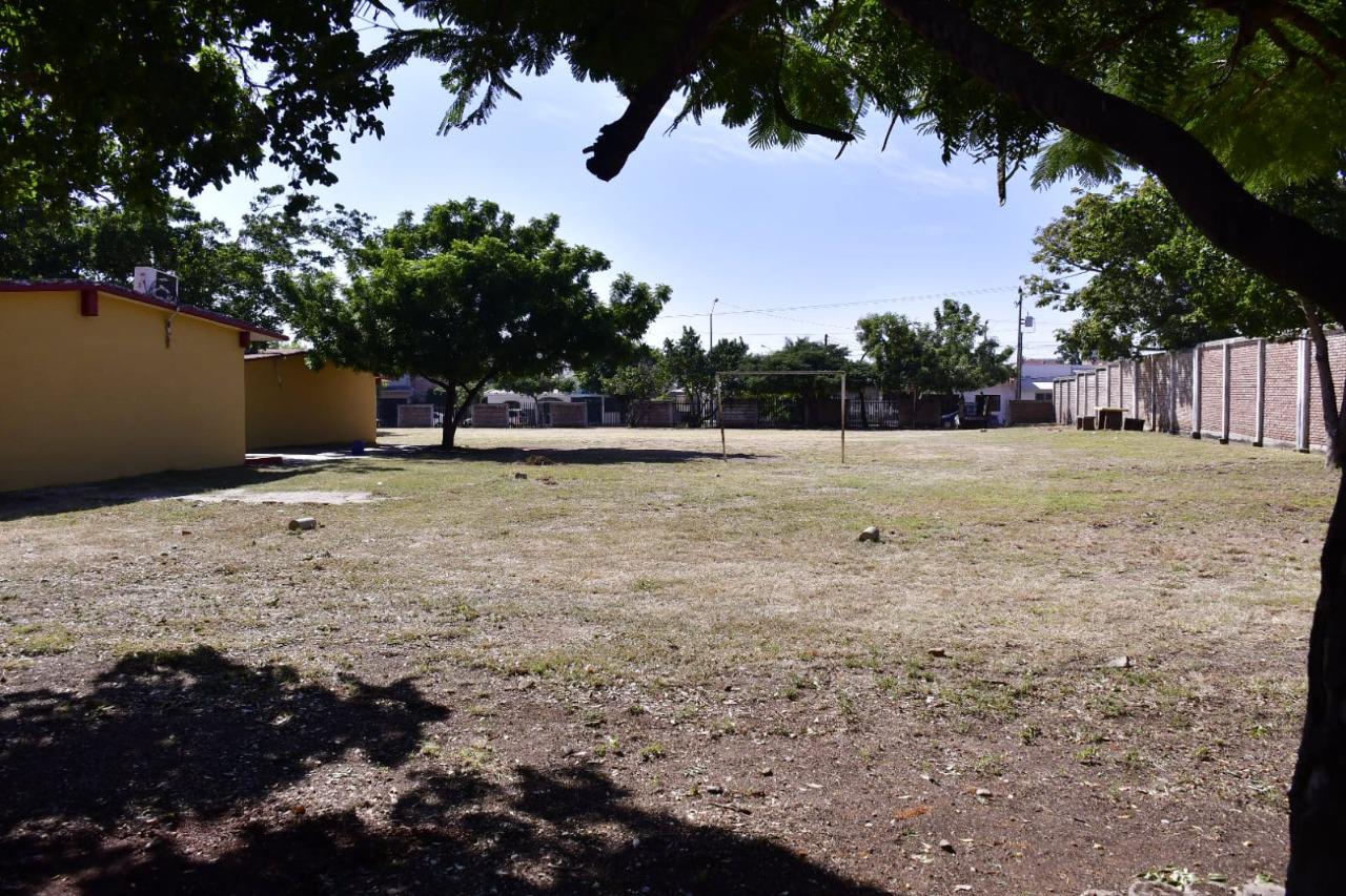$!Realiza Gobierno de Mazatlán jornada de limpieza de áreas verdes y mejoramiento de fachadas y avenidas