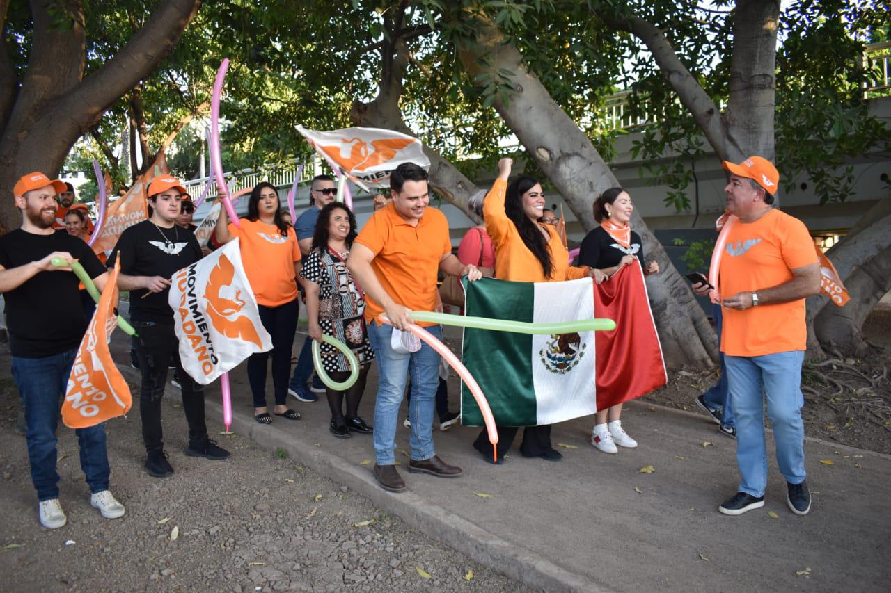 $!Lleva Movimiento Ciudadano marcha al parque acuático de Culiacán; buscan socializar proyecto
