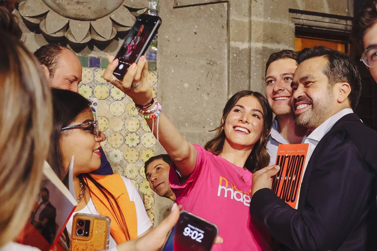 $!Álvarez Máynez presenta su libro ‘México Nuevo’ para cazar votantes