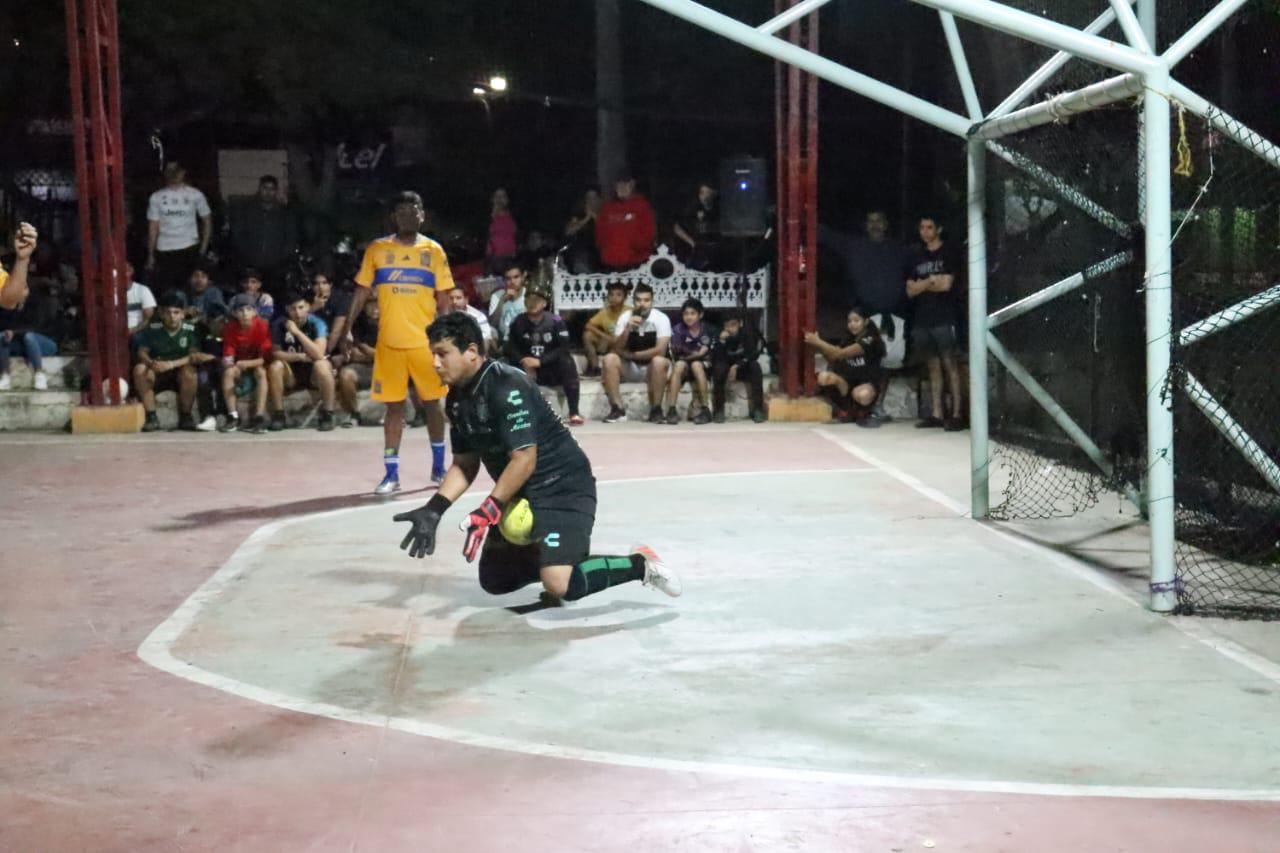 $!Se roba La Novena Liga de Futbol de Salón de la colonia Benito Juárez