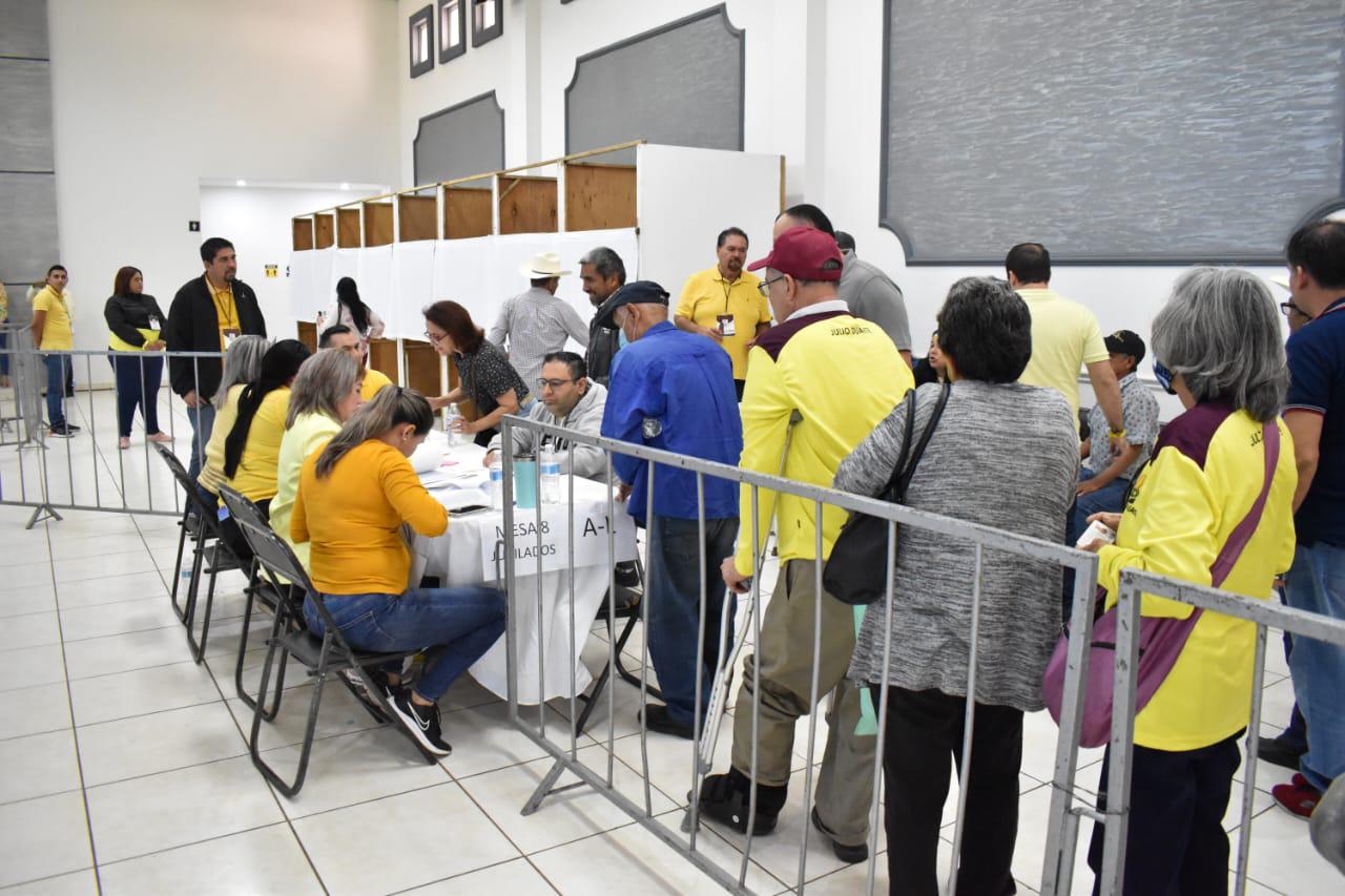 $!Julio Duarte logra la reelección como único candidato al Stasac