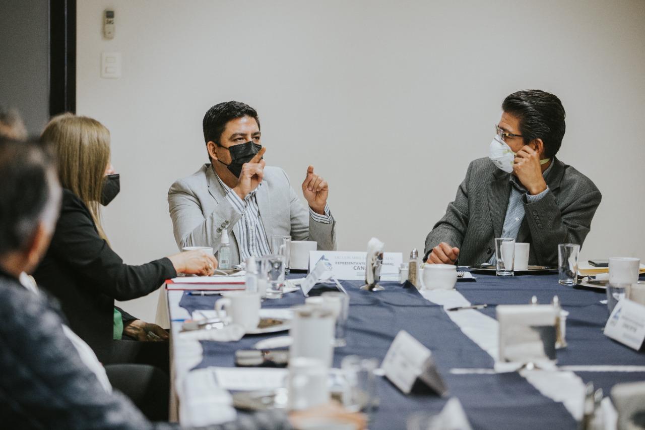 $!Intercamaral Guasave exige que presupuesto vaya a necesidades sociales, no a aumentos de regidores