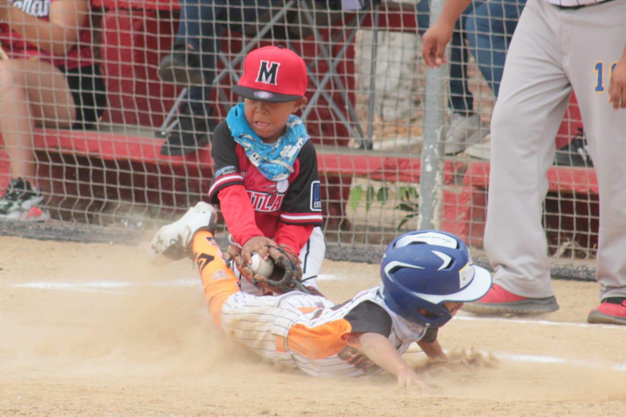$!Cerveceros-Sonora inicia apaleando en el Mazatlán Baseball Tournament