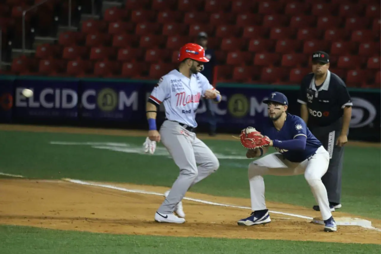 $!Falla bateo oportuno y Venados deja ir serie ante Tucson