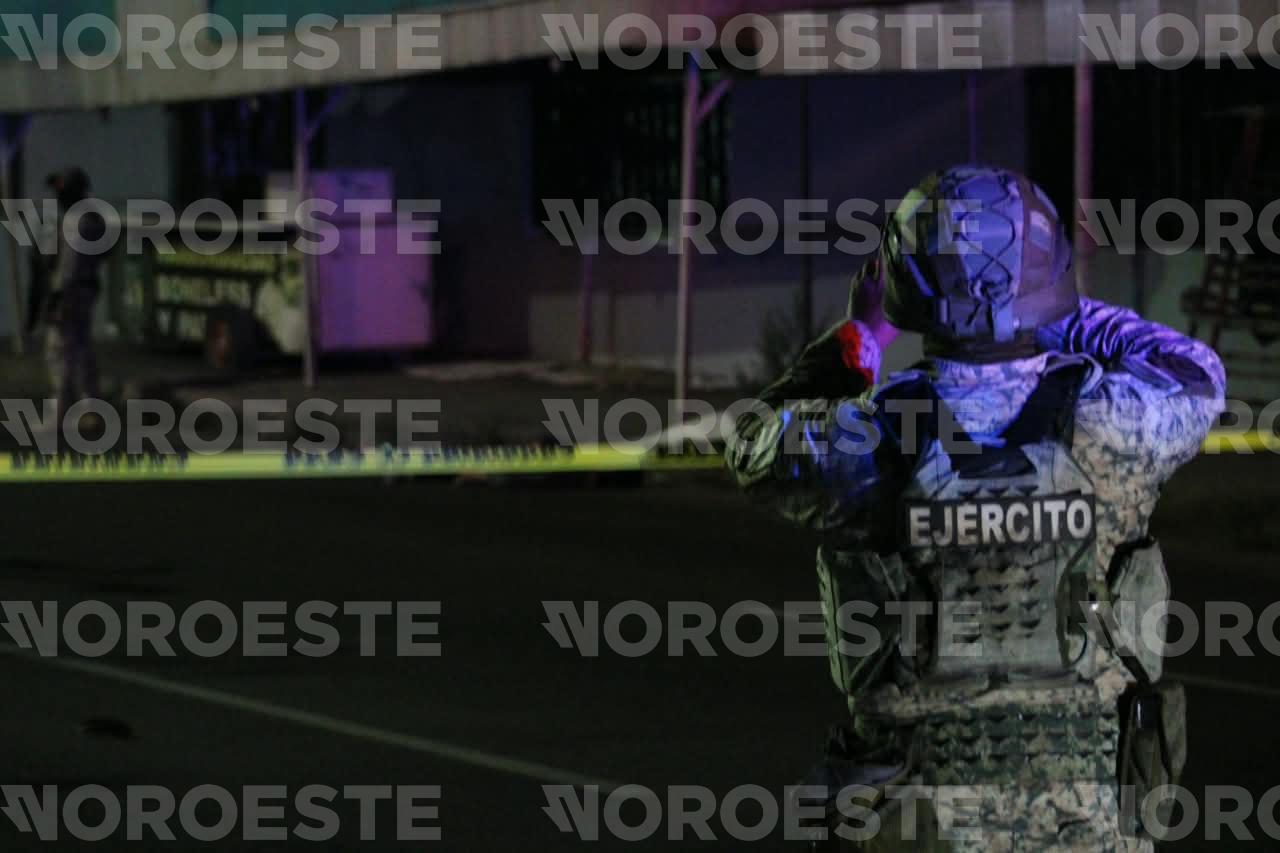 $!Dejan cuerpo maniatado y con huellas de violencia junto al Tec de Culiacán