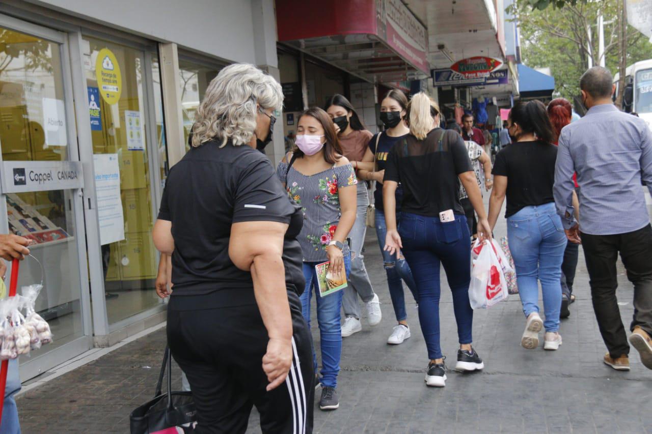 $!Pese a nueva ola de contagios por Covid, en Culiacán omiten protocolos sanitarios