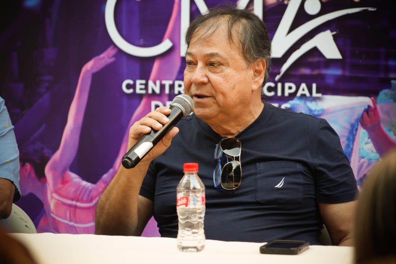 $!Charla sobre su trayectoria artística Manuel Cázares