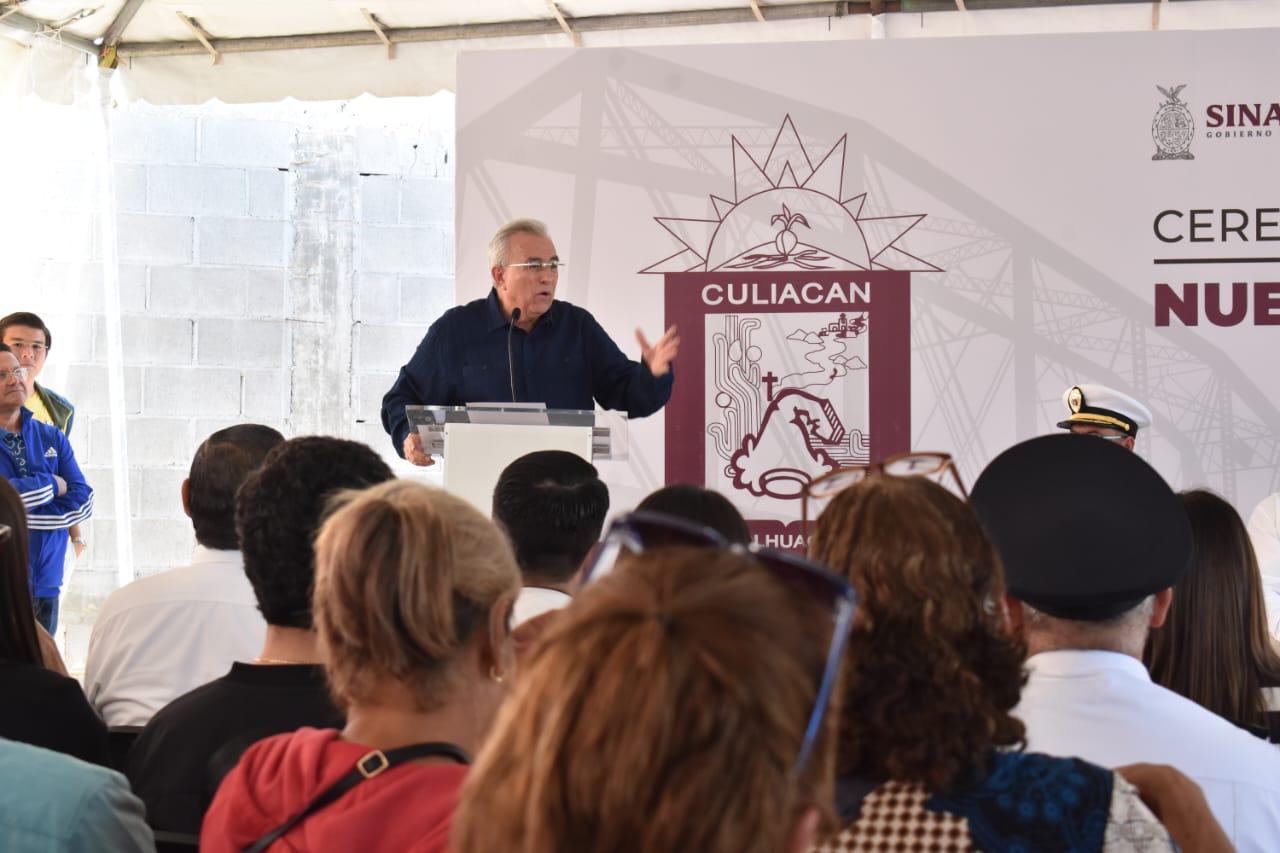 $!Colocan primera piedra para estación de Bomberos en el sector La Conquista