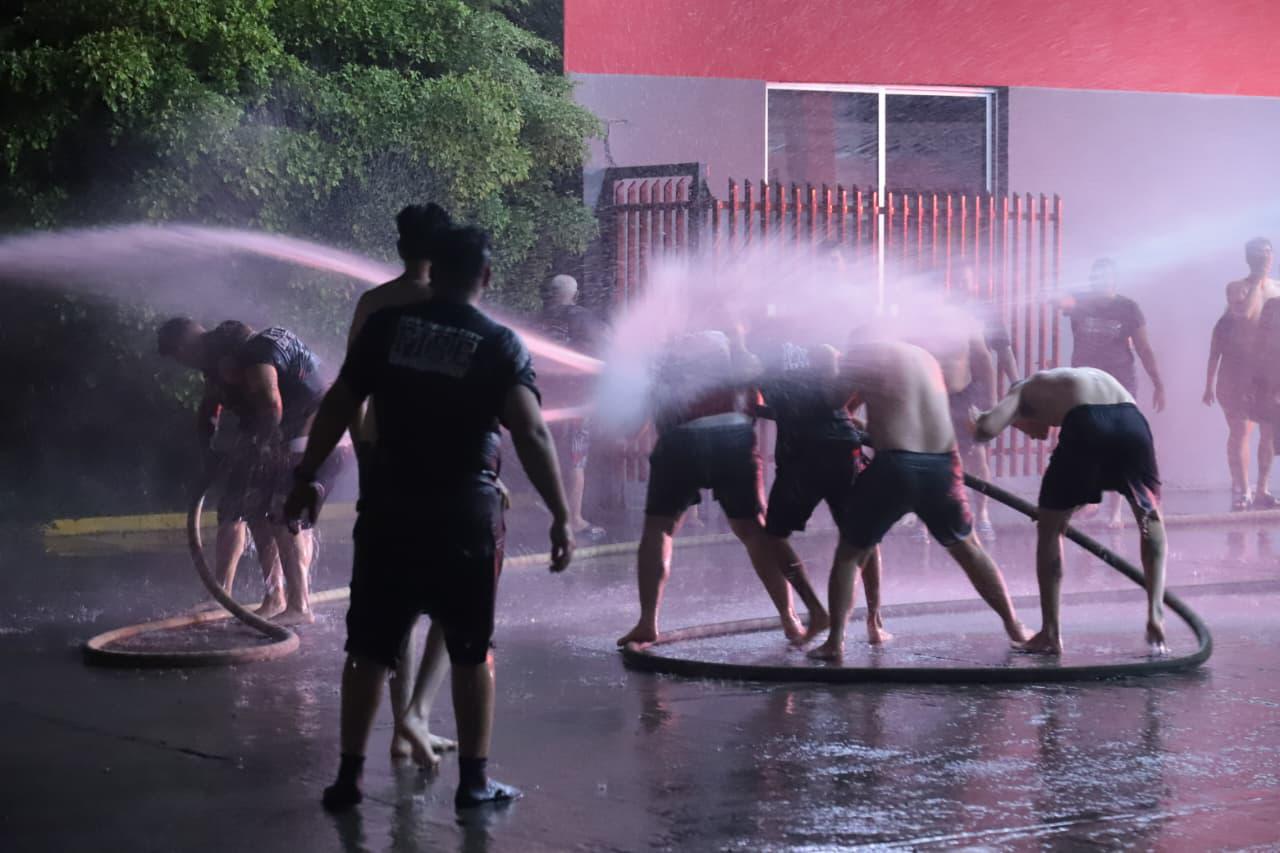 $!Con el tradicional bautizo Bomberos de Mazatlán conmemoran su día
