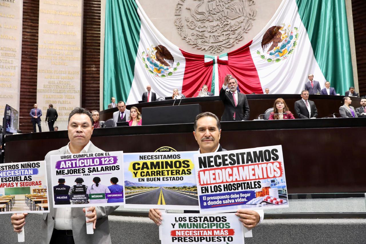 $!Ante un pleno casi vacío, Hacienda califica al huachicol fiscal como ‘un cáncer’