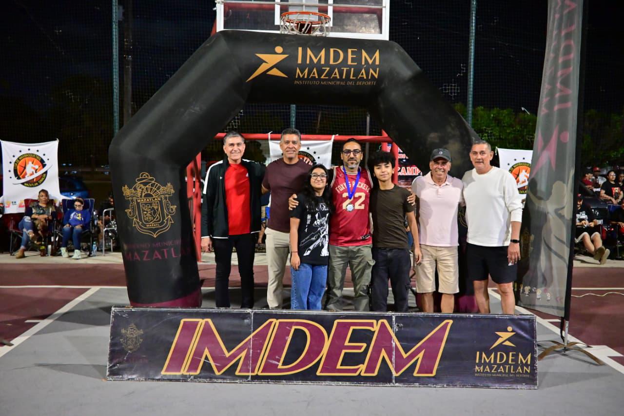 $!Horacio Llamas se corona en la Maxibasquet 50+, en Mazatlán