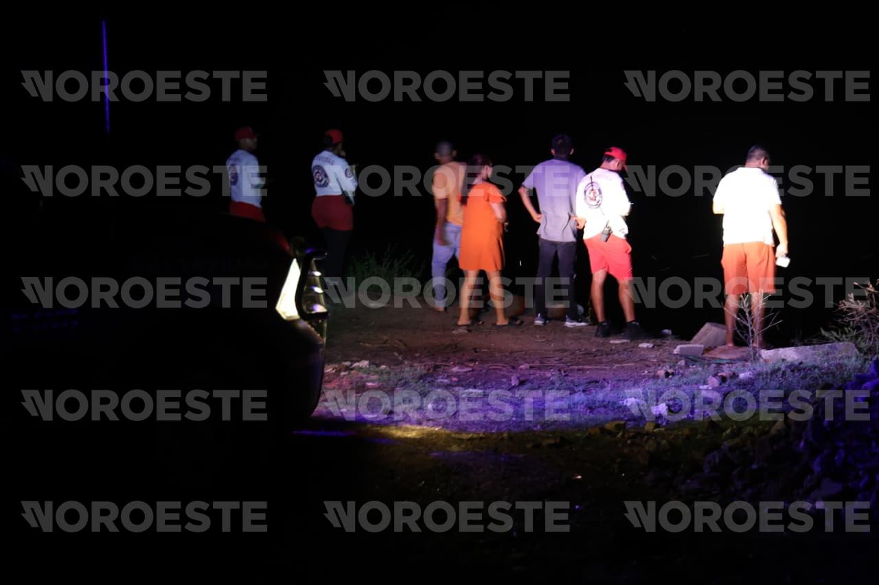$!Hombre desaparece en aguas del Río Presidio a la altura de la comunidad de Barrón