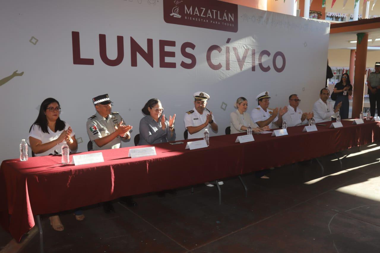 $!Realizan Lunes Cívico en Escuela Primaria ‘General Ángel Flores’, en Mazatlán