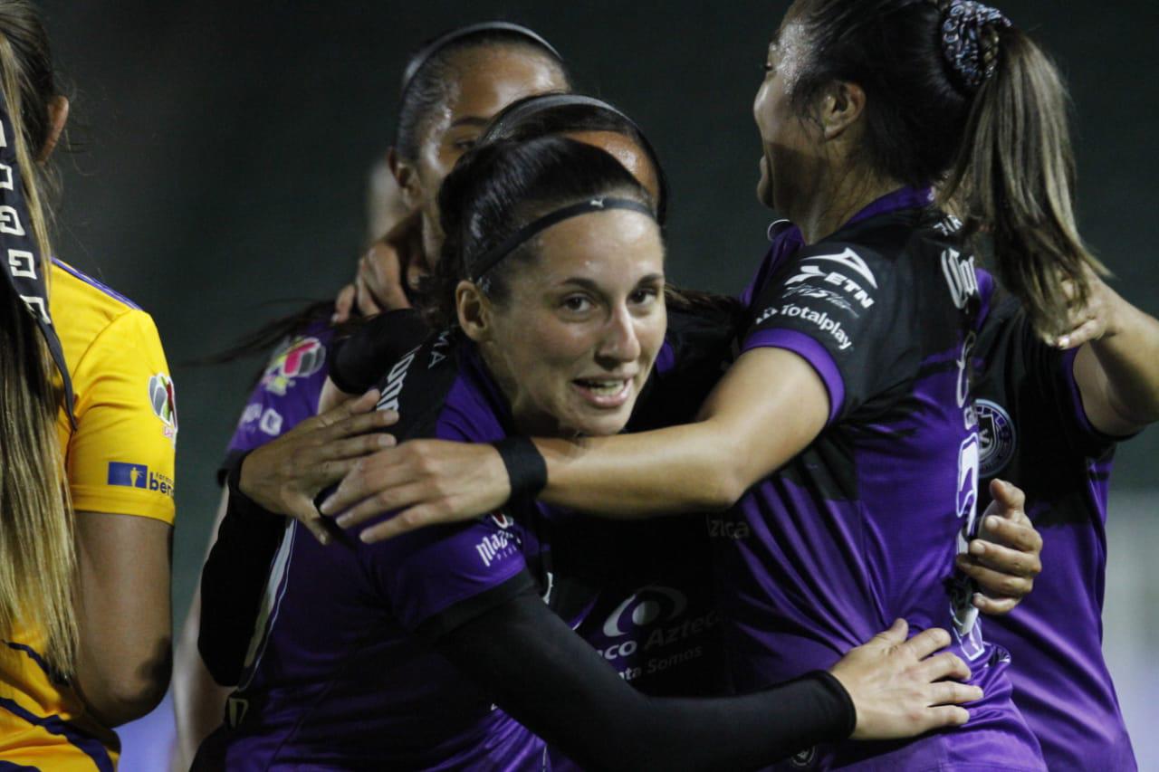 $!Tigres desgarra a Mazatlán Femenil en el Kraken