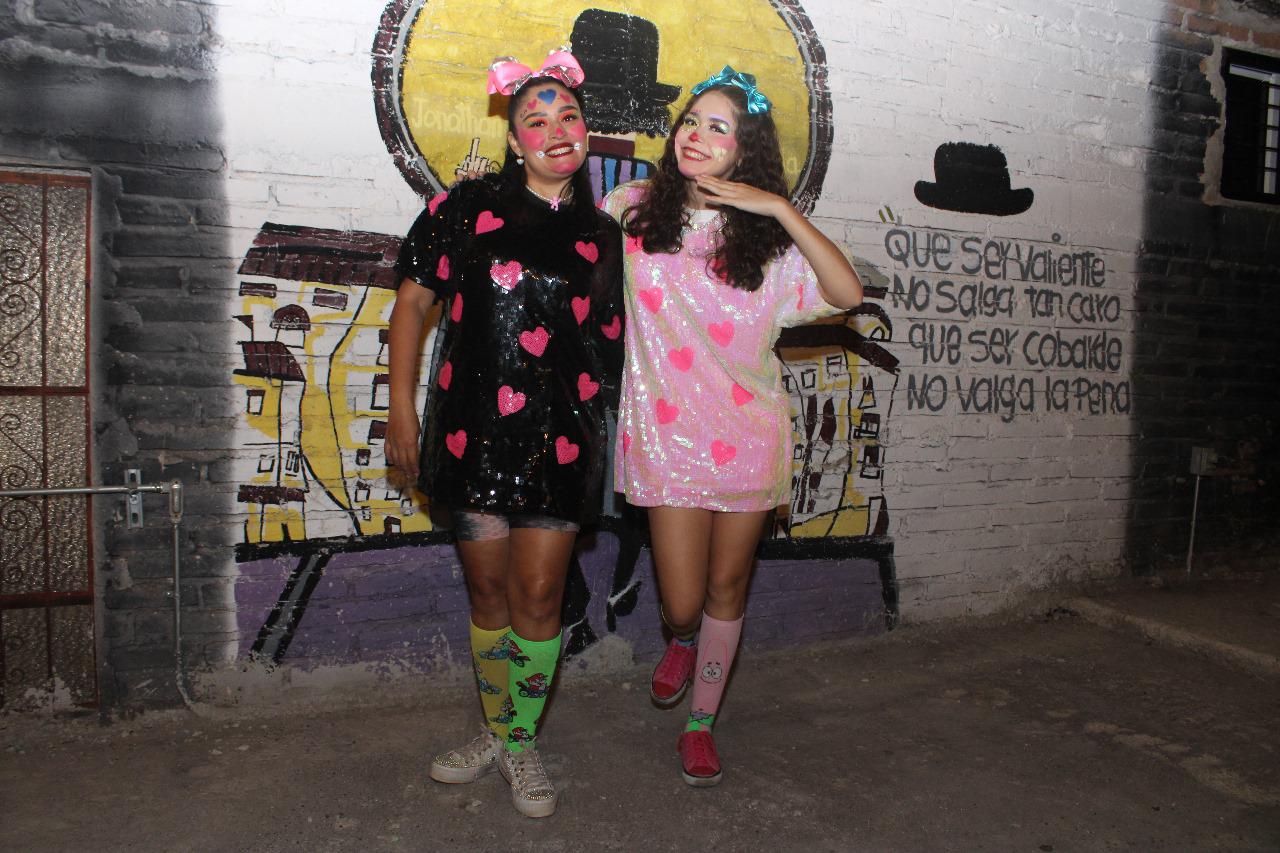 $!Aiko y Airam emprenden sonrisas con ‘Vitolita’ y ‘Manganita’