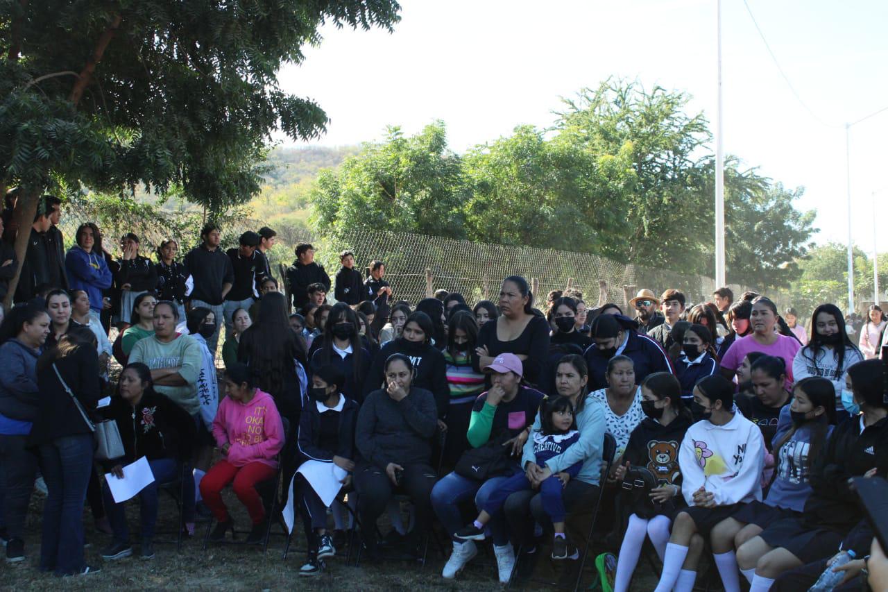 $!Arranca construcción de cancha de futbol en la sindicatura de Jesús María