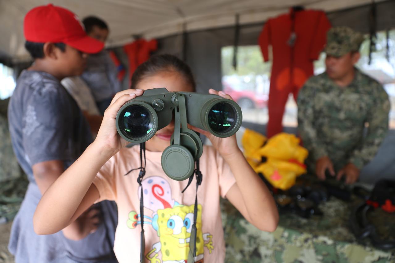 $!Realizan la Gran Feria por la Paz de los Niños en el campo El Chaflán, en Mazatlán