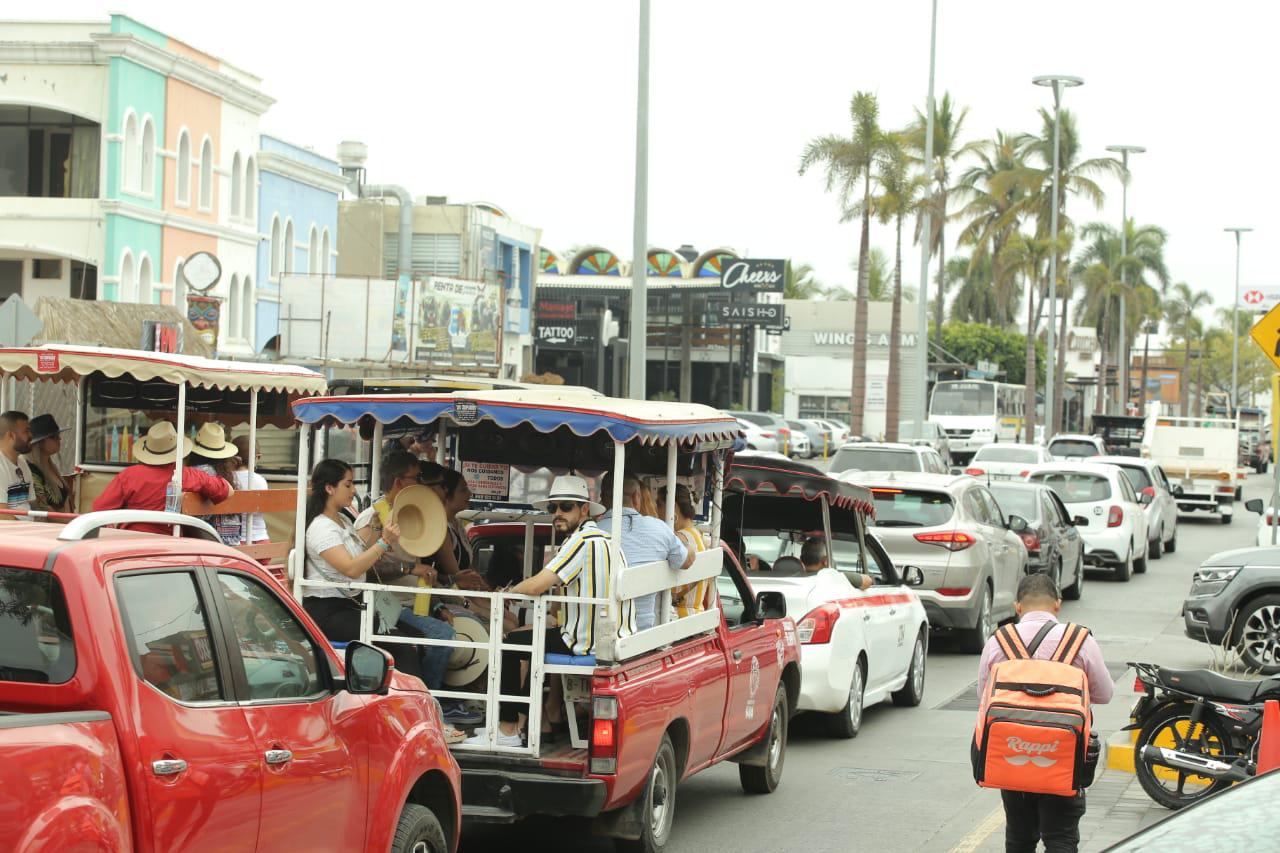 $!Desde este viernes Mazatlán ya huele a Semana Santa