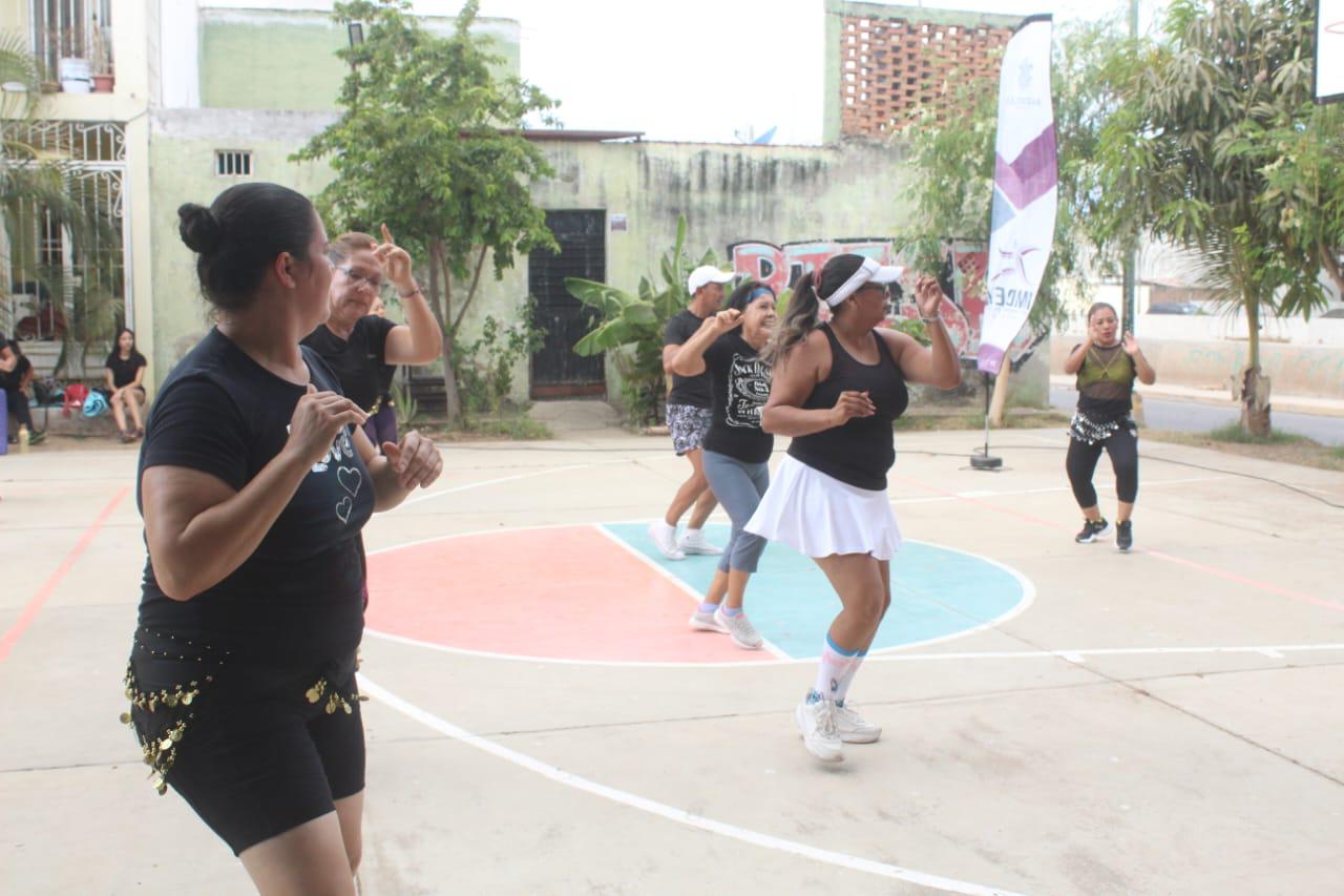$!Ponen a bailar a Villa Satélite con la Maxi Clase de Bellifitness