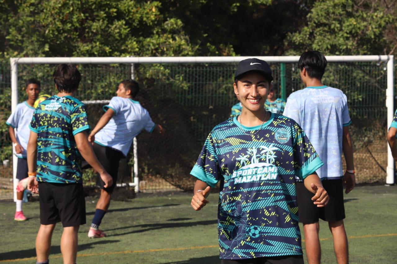 $!Sport Camp Mazatlán impulsa talentos con ex futbolistas y visores profesionales