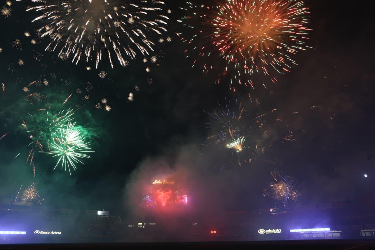 $!Mazatlán inaugura la temporada 2026-2027 de la LMP con una fiesta carnavalera en el Teodoro Mariscal