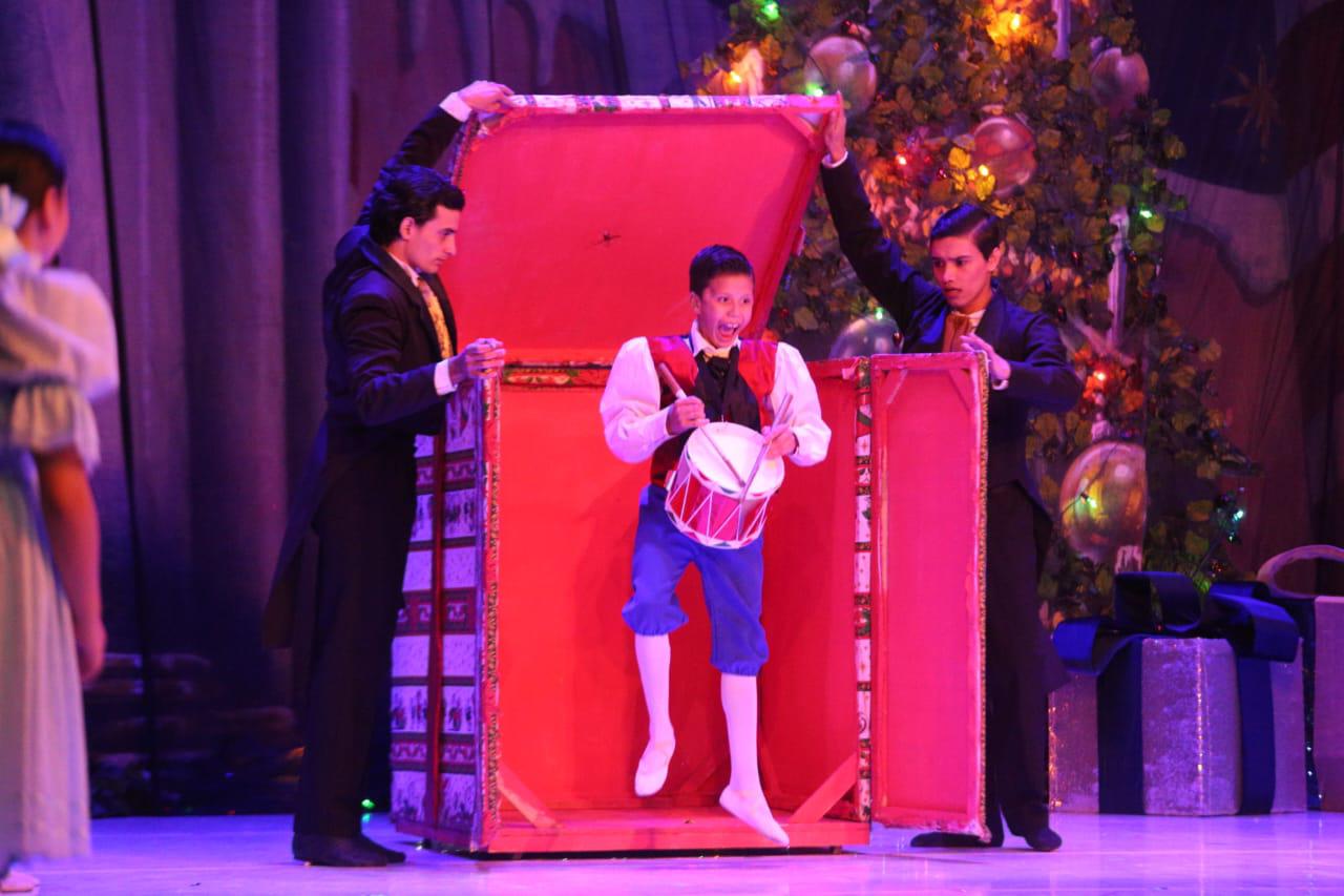 $!Llega la Navidad a Mazatlán con ‘El Cascanueces’, de Tchaikovsky
