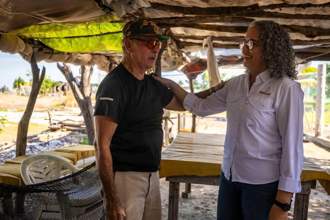 $!Representan apoyos fortaleza para don Emilio, tras la inundación de su vivienda, en Guasave