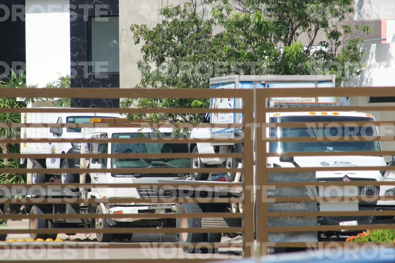 $!Grupo GOES de la Policía Estatal asegura dos casas tras cateo en Isla Musalá, en Culiacán