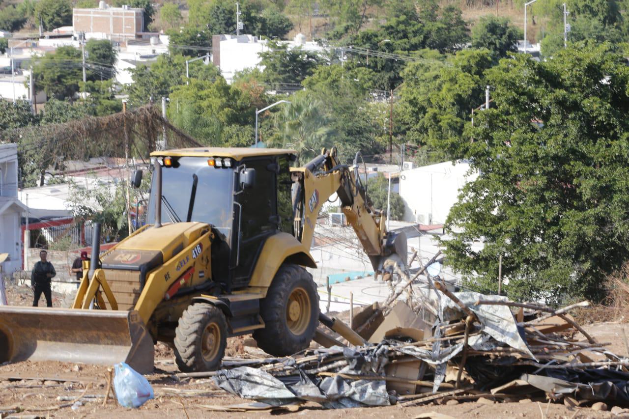 $!El fantasma de una comunidad que nos ve desde la región alta de Culiacán: el desalojo de desplazados en Montesierra