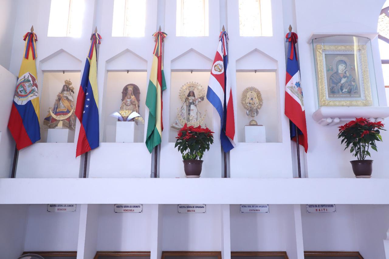 $!Emerge desde la Montuosa un Arcángel a 25 metros de altura