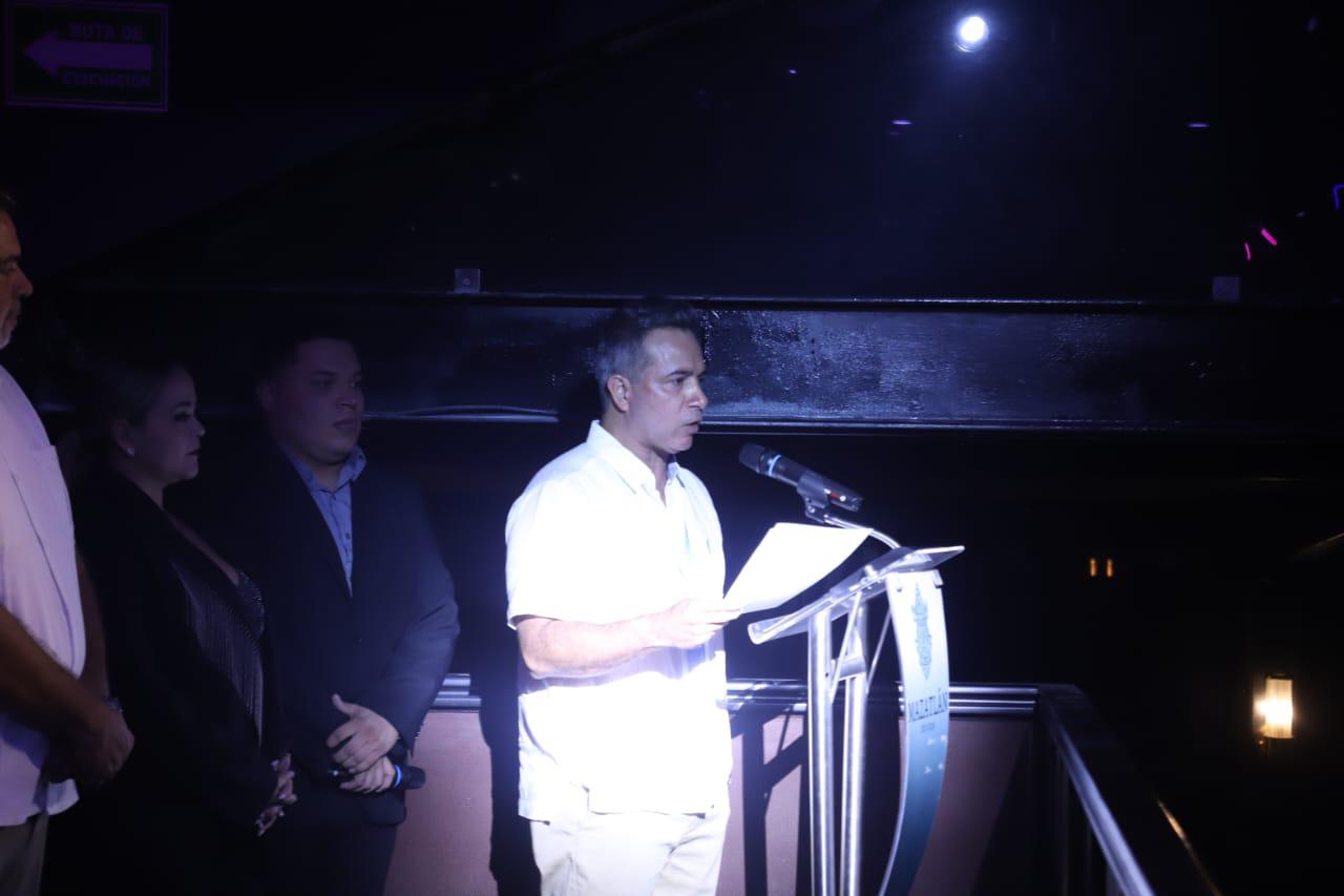 $!Érick Mandujano rinde protesta como Presidente de Canirac Mazatlán