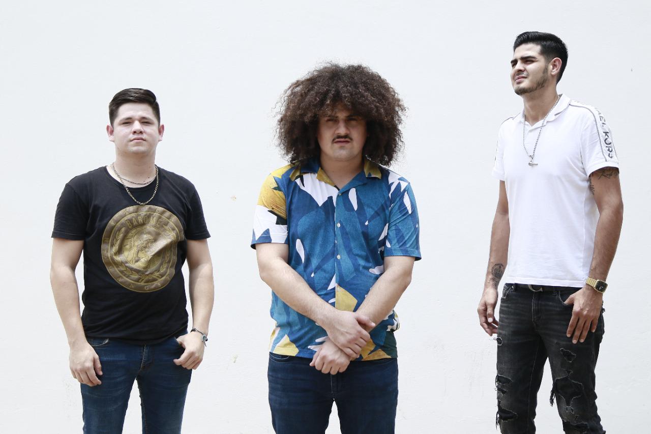 $!‘Así vas a seguir’ es el nuevo sencillo que promueve ‘El Rabbanito’