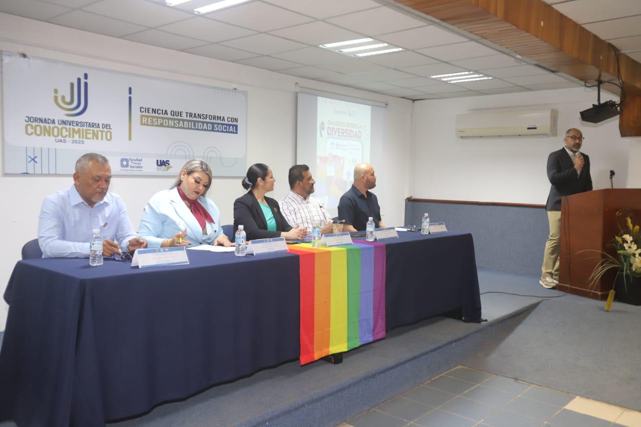 $!Celebran conferencia ‘Diálogos desde la Diversidad’ para mostrar avances, logros y reflexiones de la Comunidad LGBTQ+