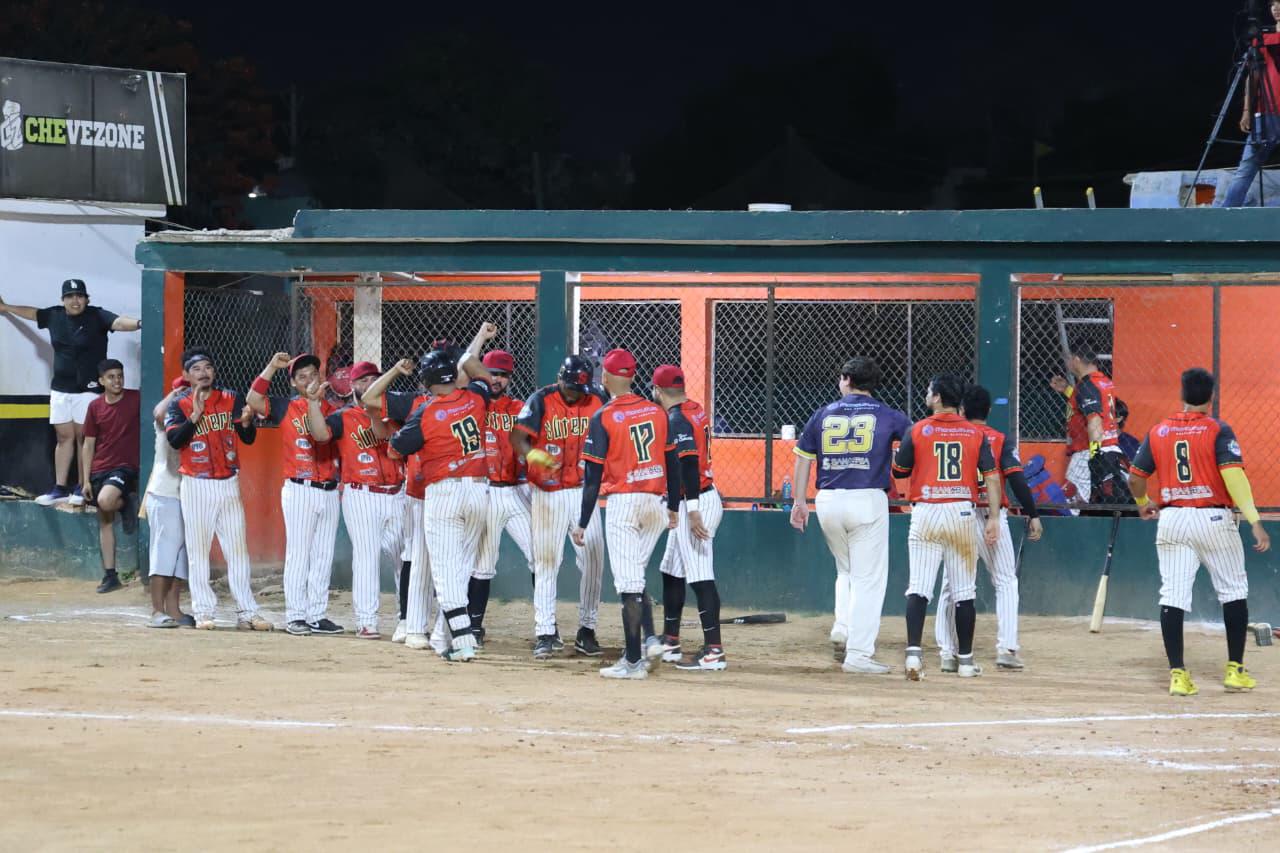 $!SUTERM conquista el tricampeonato en la Liga de Beisbol Clase Abierta