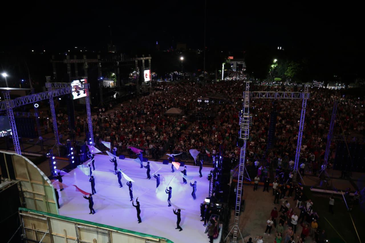 $!Por primera vez, una mujer da el Grito de Independencia en Sinaloa