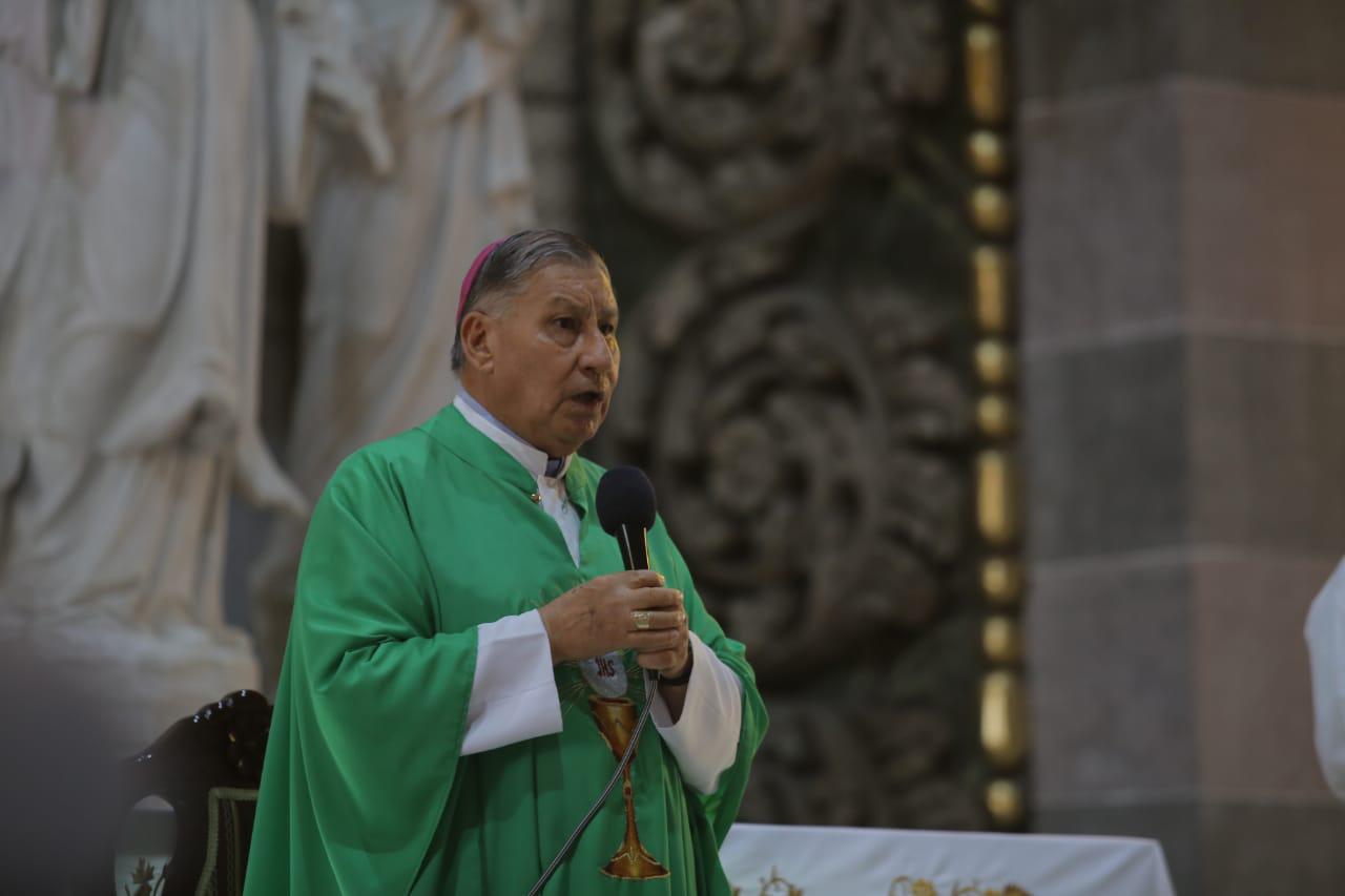 $!Obispo de Mazatlán reitera el llamado a pedir a Dios por la lluvia oportuna