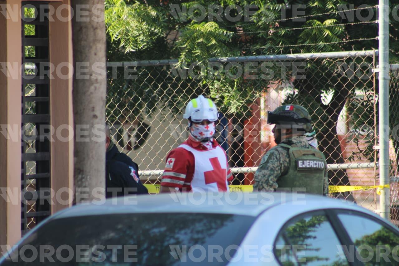 $!Matan a un hombre afuera de una primaria en Infonavit Barrancos, en Culiacán