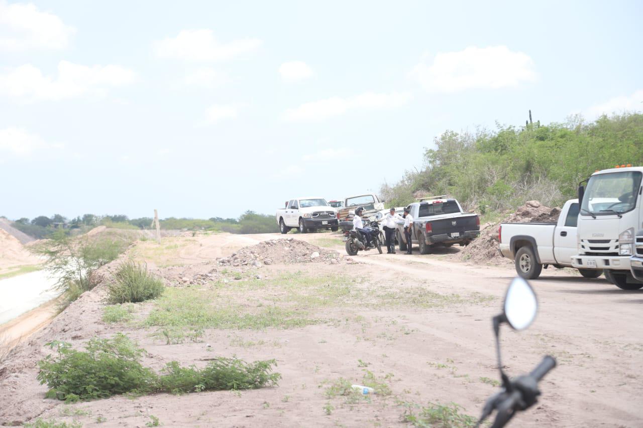 $!Llega López Obrador a Lomas del Guayabo, en Mazatlán, a supervisar distrito de riego