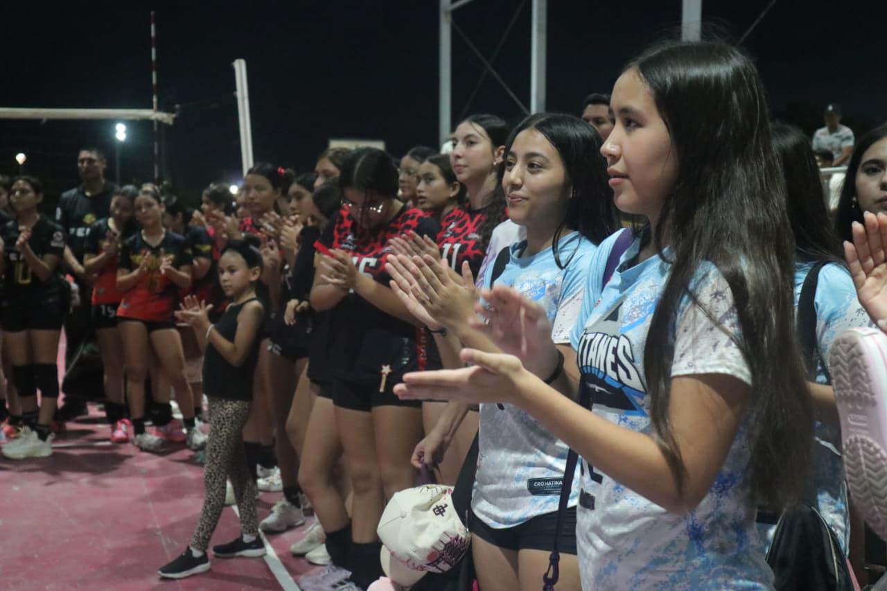 $!Inauguran Primer Festival Estatal Infantil y Juvenil de Voleibol Sinaloa, en Mazatlán