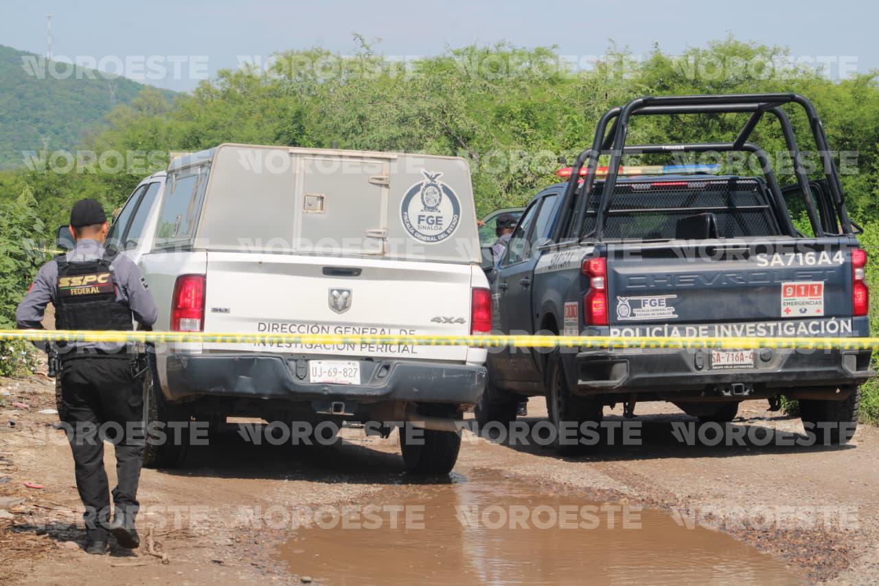 $!Hallan cuerpo envuelto en cobijas en salida a Tepuche, en Culiacán