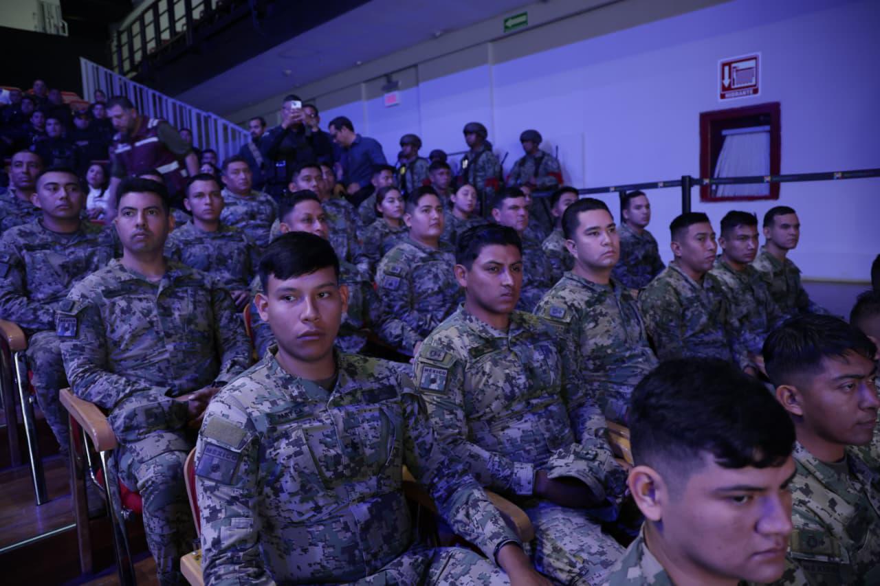 $!Homenajean en ceremonia el valor de cuerpos de seguridad en Culiacán