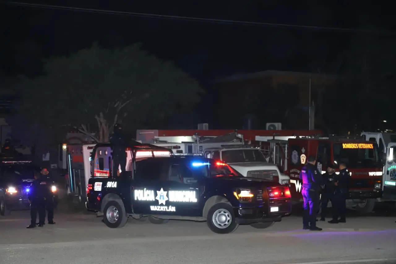 $!Balean a menor de edad en Mazatlán y muere en hospital