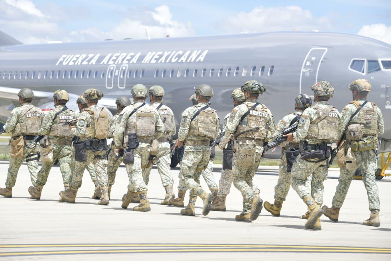 $!Envía Sedena 100 elementos más de las Fuerzas Especiales a Mazatlán para reforzar la seguridad