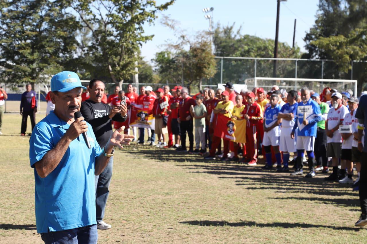 $!Mazatlán inaugura el Torneo de la Amistad 2026 con 28 equipos veteranos de todo el país